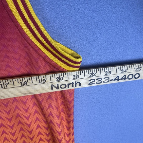 Cleveland Cavaliers #23 LeBron James Jersey Adidas Red/yellow Size L‎ - Picture 8 of 9